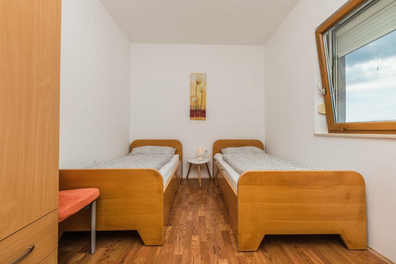 Apartment Matosic Crikvenica Exterior foto
