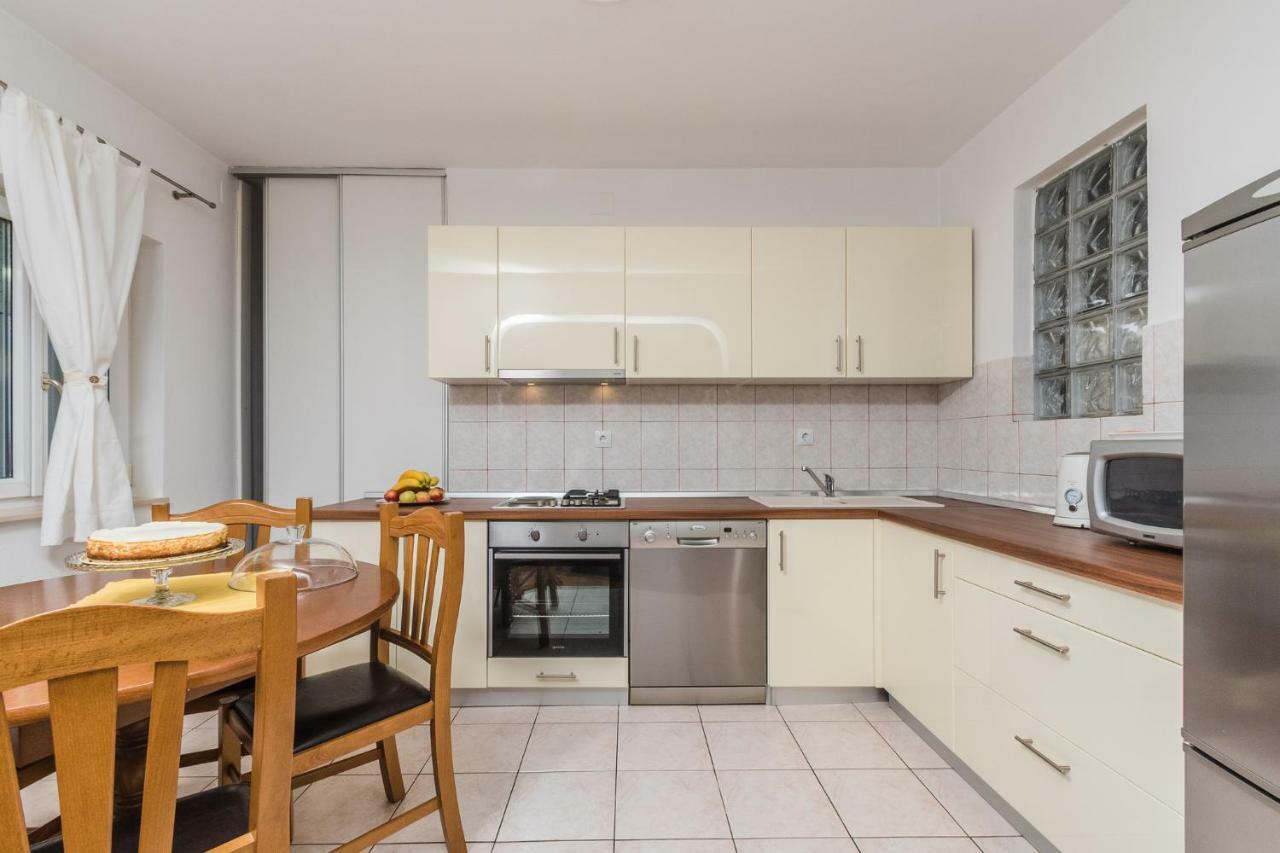 Apartment Matosic Crikvenica Exterior foto